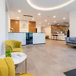 Premium Aparthotel