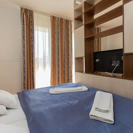 Premium Lägenhetshotell 4*