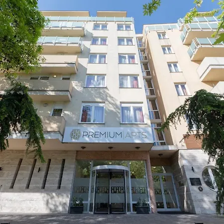 Premium Lägenhetshotell 4*