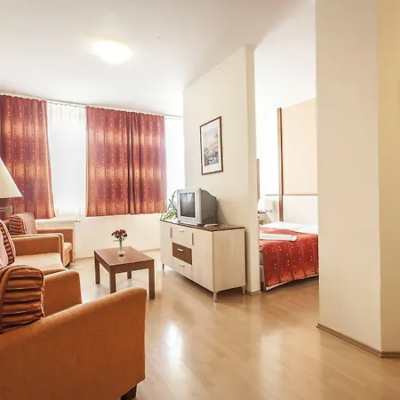 Lägenhetshotell Premium 4*