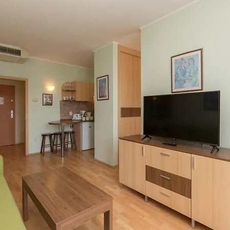 Premium Lägenhetshotell 4*
