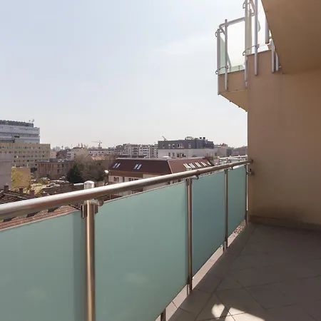 Premium Lägenhetshotell 4*