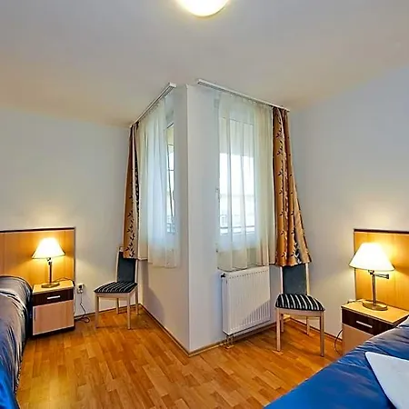 Premium Budapest