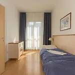 Premium Aparthotel